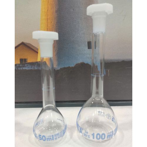Bình định mức trắng 100ml ISOLAB